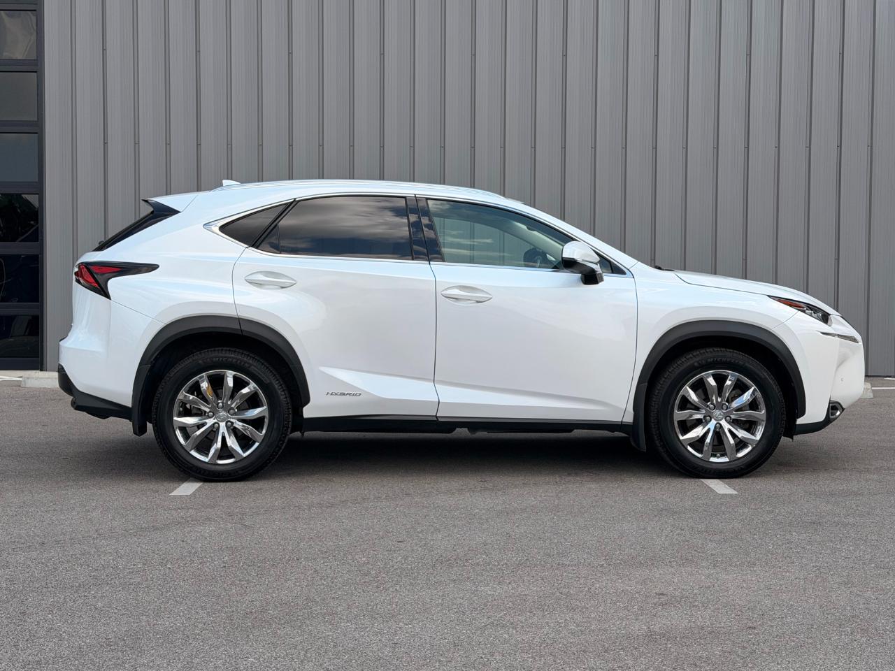 Lexus NX 300h AWD 4dr 2015