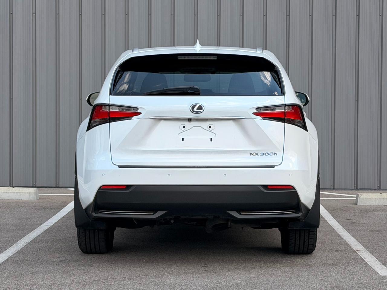 Lexus NX 300h AWD 4dr 2015