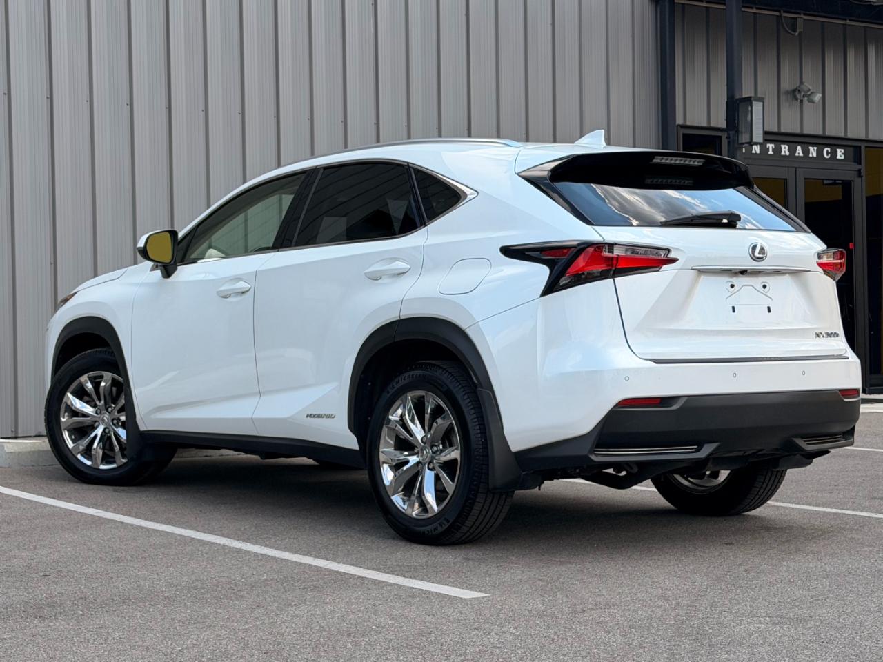 Lexus NX 300h AWD 4dr 2015