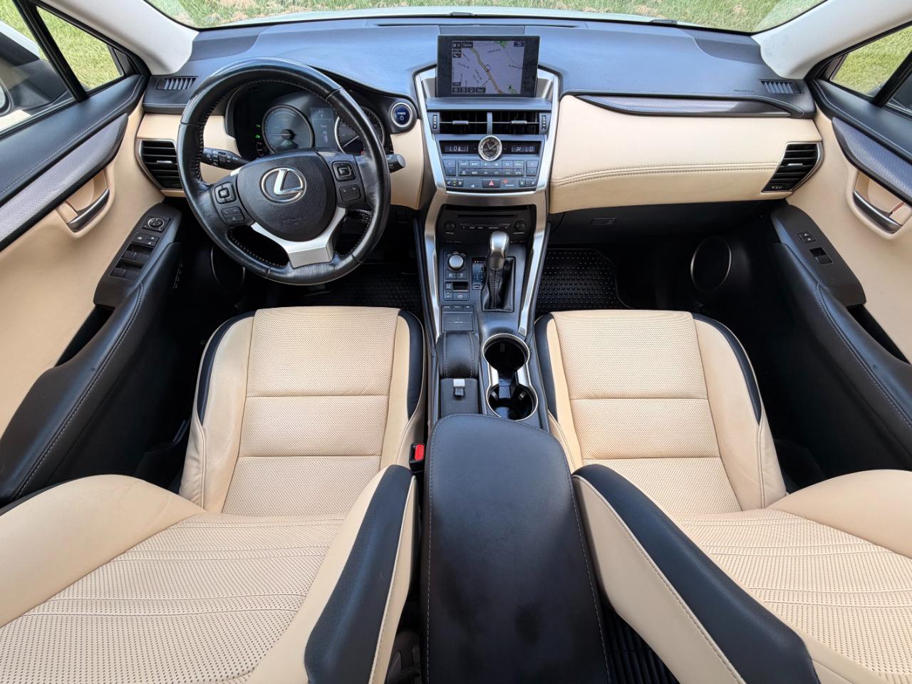 Lexus NX 300h AWD 4dr 2015