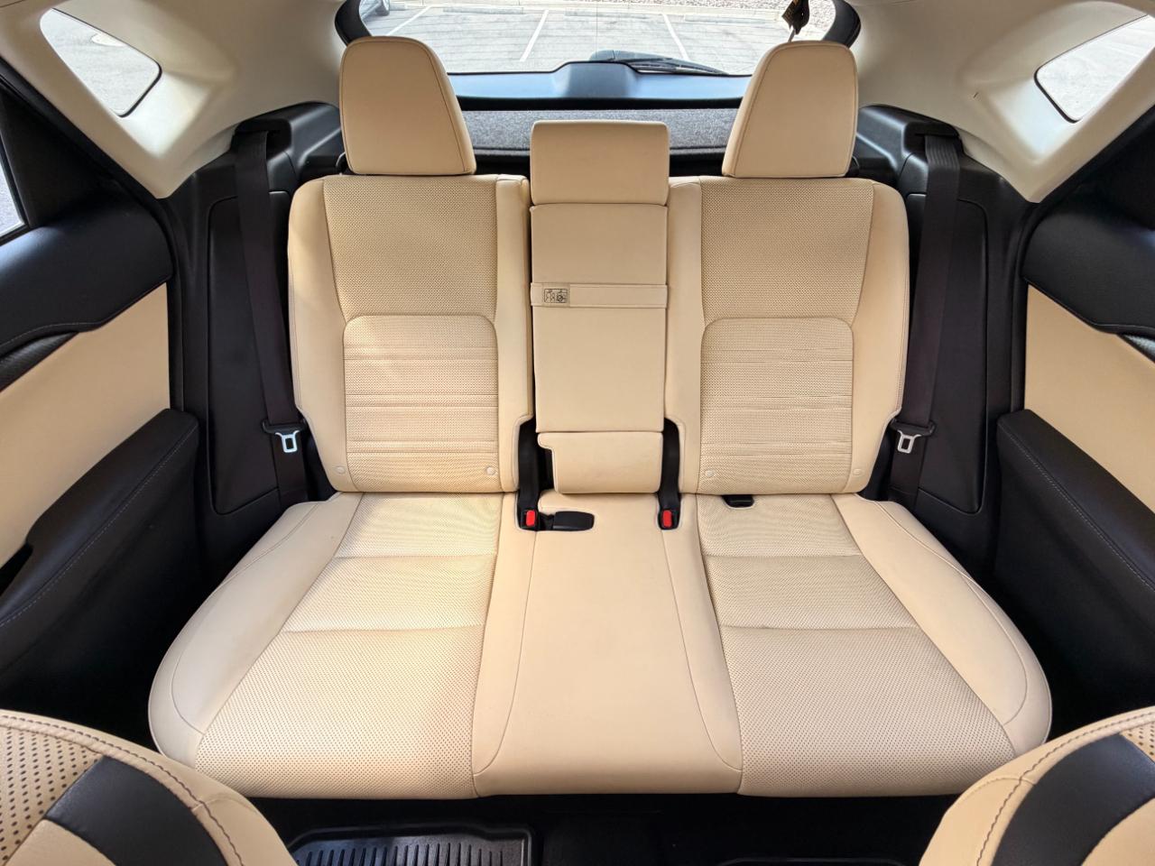 Lexus NX 300h AWD 4dr 2015