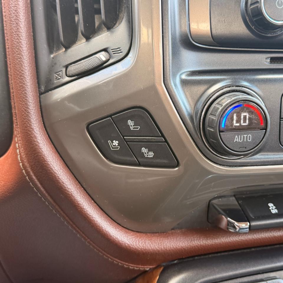 Chevrolet Silverado 1500 2WD Crew Cab 143.5" High Country 2016