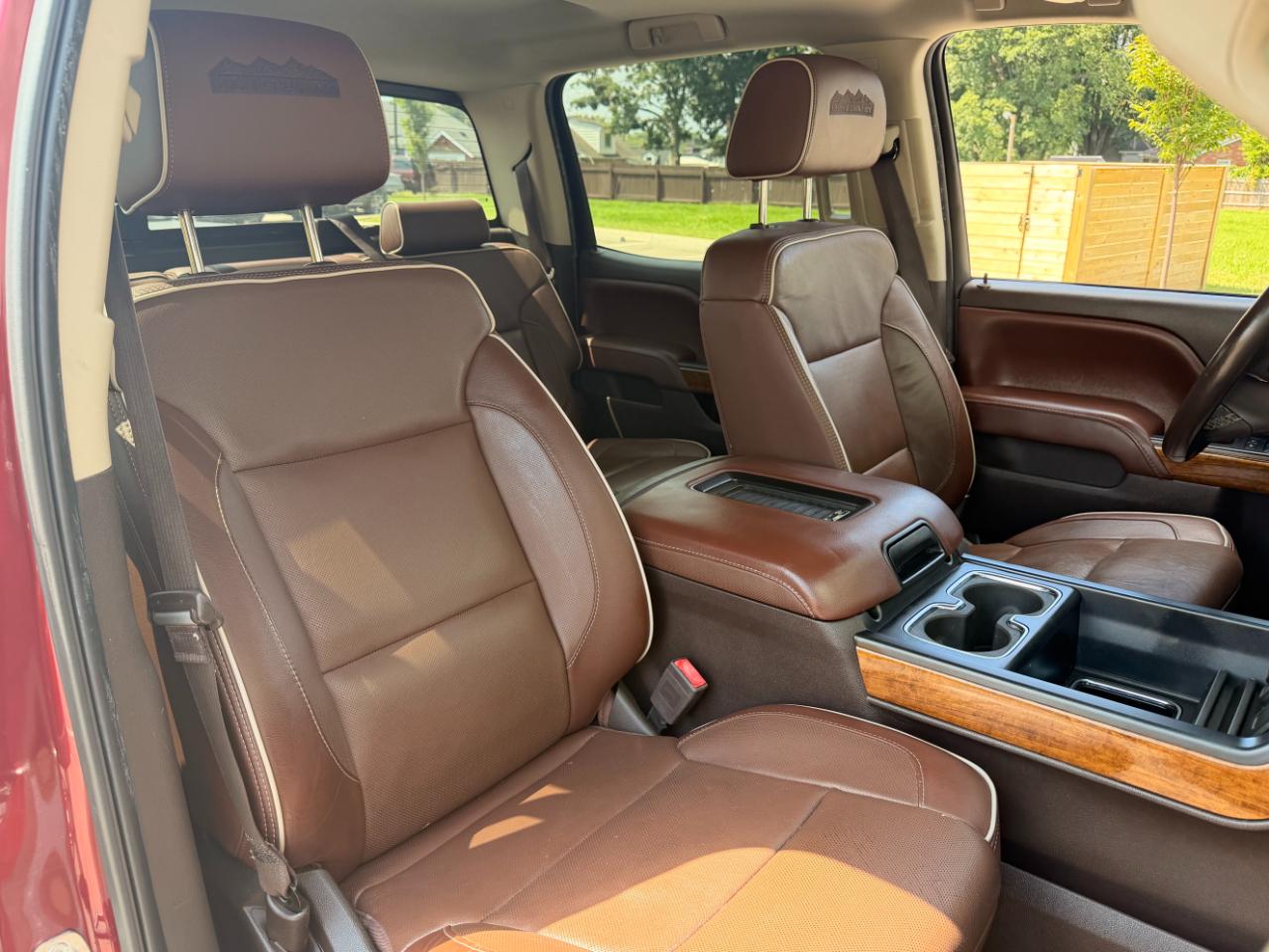 Chevrolet Silverado 1500 2WD Crew Cab 143.5" High Country 2016