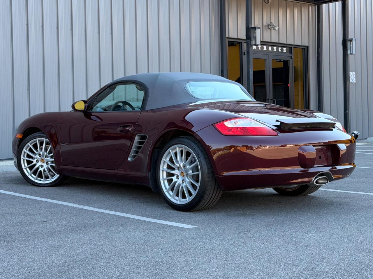 Porsche Boxster 2dr Roadster 2006