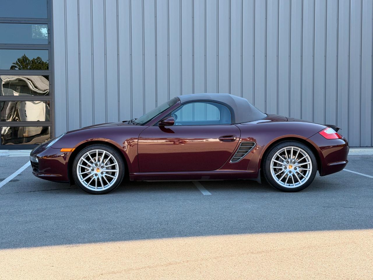 Porsche Boxster 2dr Roadster 2006
