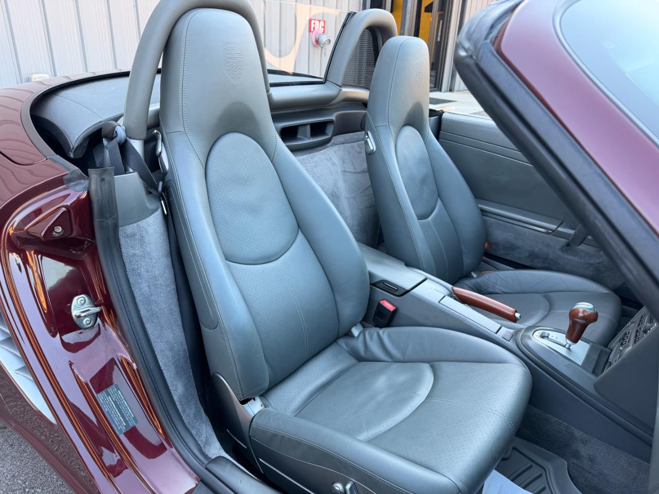 Porsche Boxster 2dr Roadster 2006