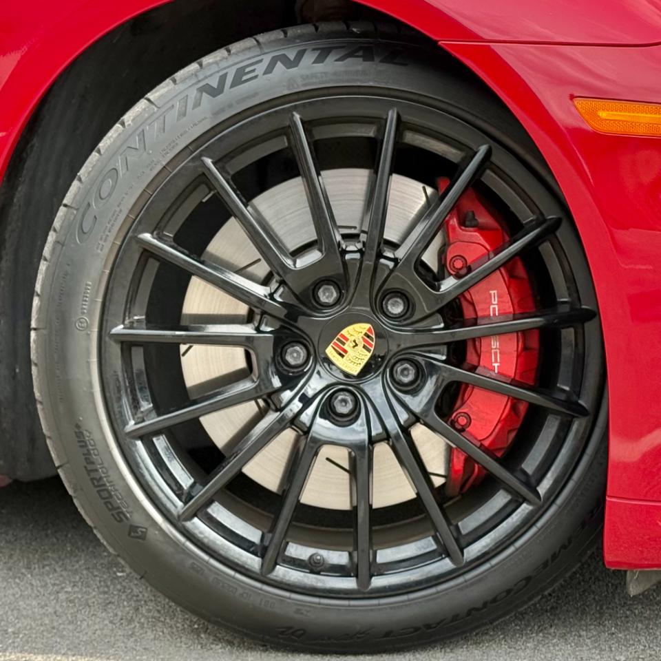 Porsche Panamera 4dr HB GTS 2016