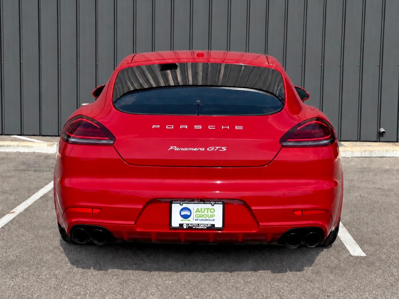 Porsche Panamera 4dr HB GTS 2016