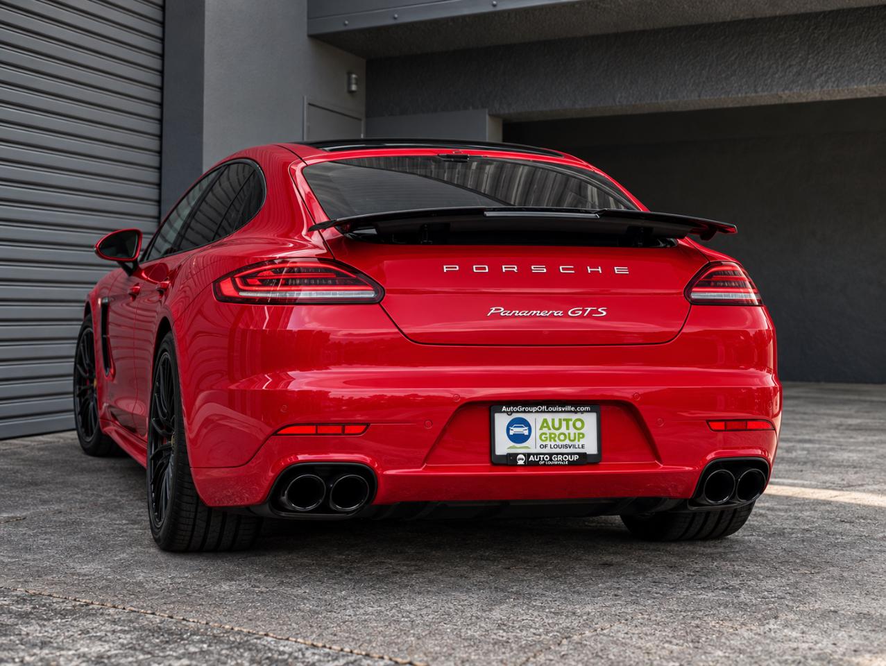 Porsche Panamera 4dr HB GTS 2016