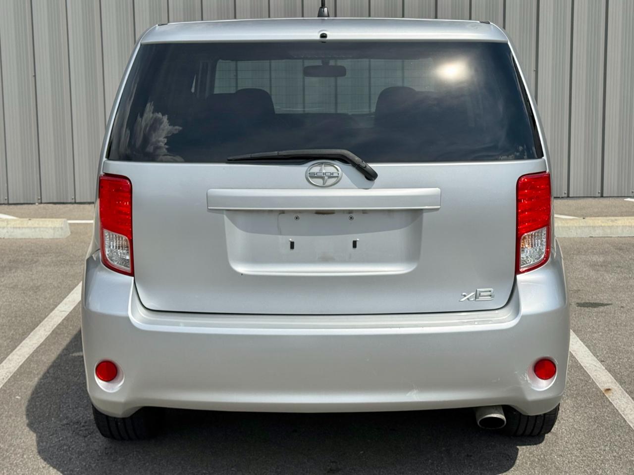 Scion xB 5dr Wgn Man (Natl) 2012