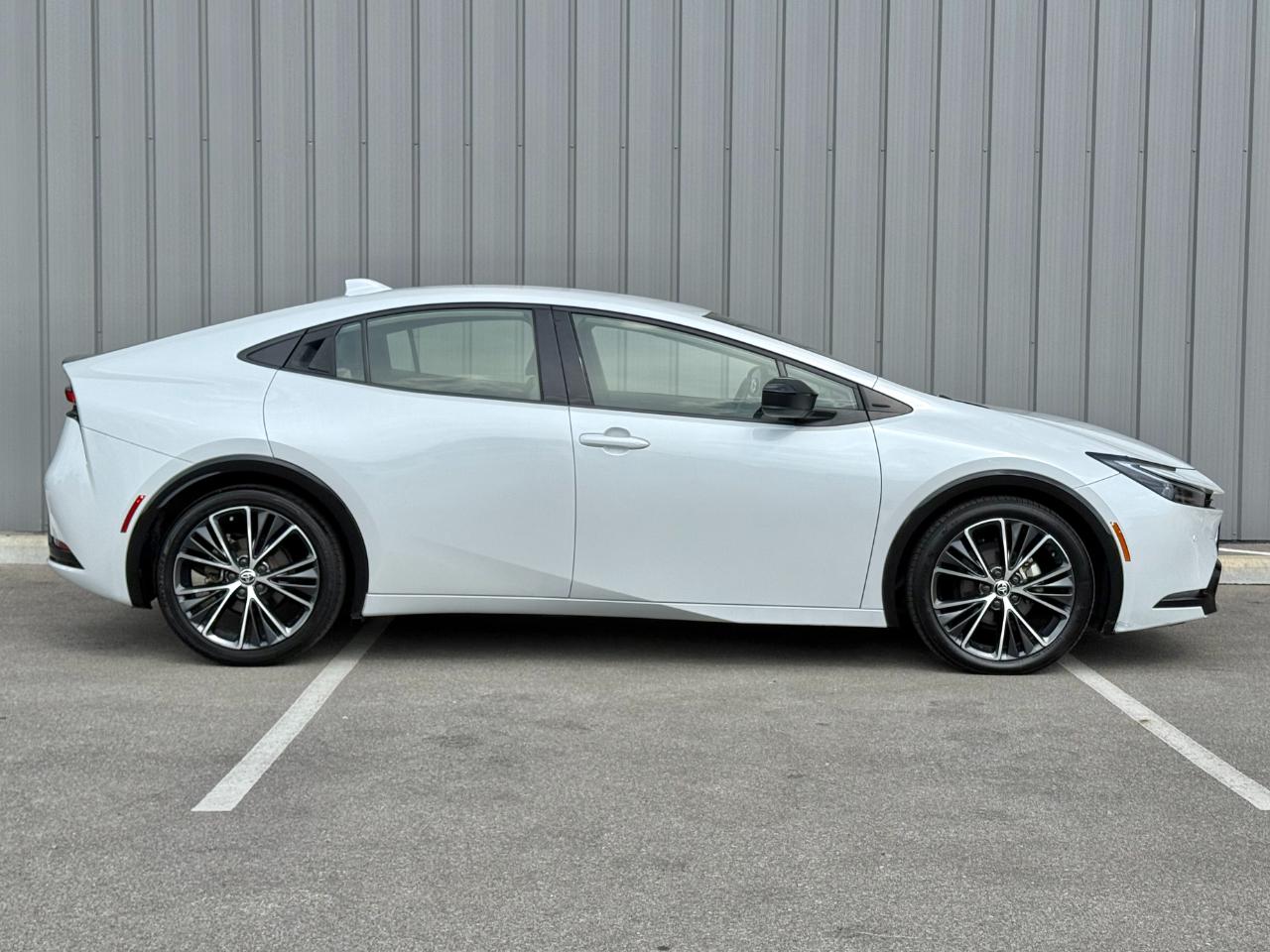 Toyota Prius Limited (Natl) 2023