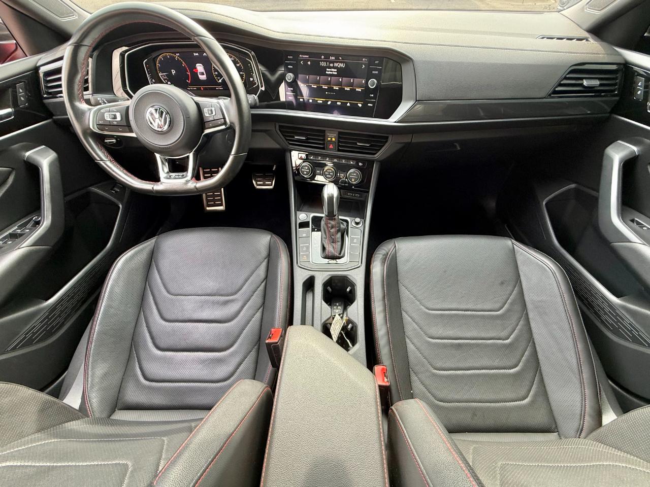 Volkswagen Jetta GLI Autobahn DSG 2021