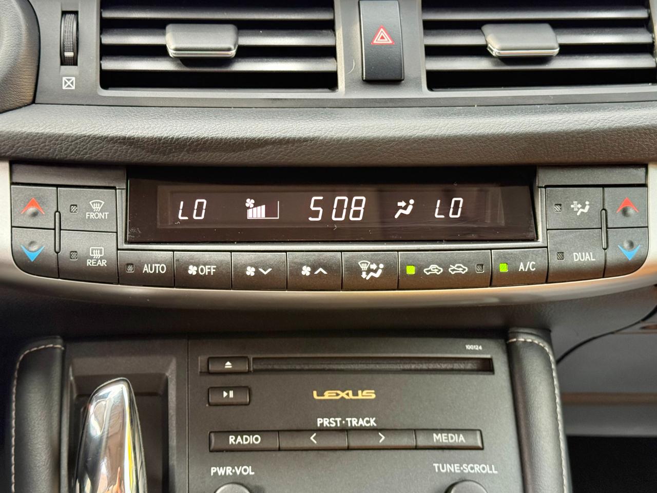 Lexus CT 200h 5dr Sdn Hybrid 2013