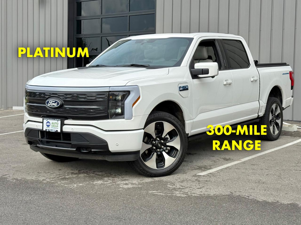 2024 Ford F-150 Lightning Platinum 4WD SuperCrew 5.5' Box