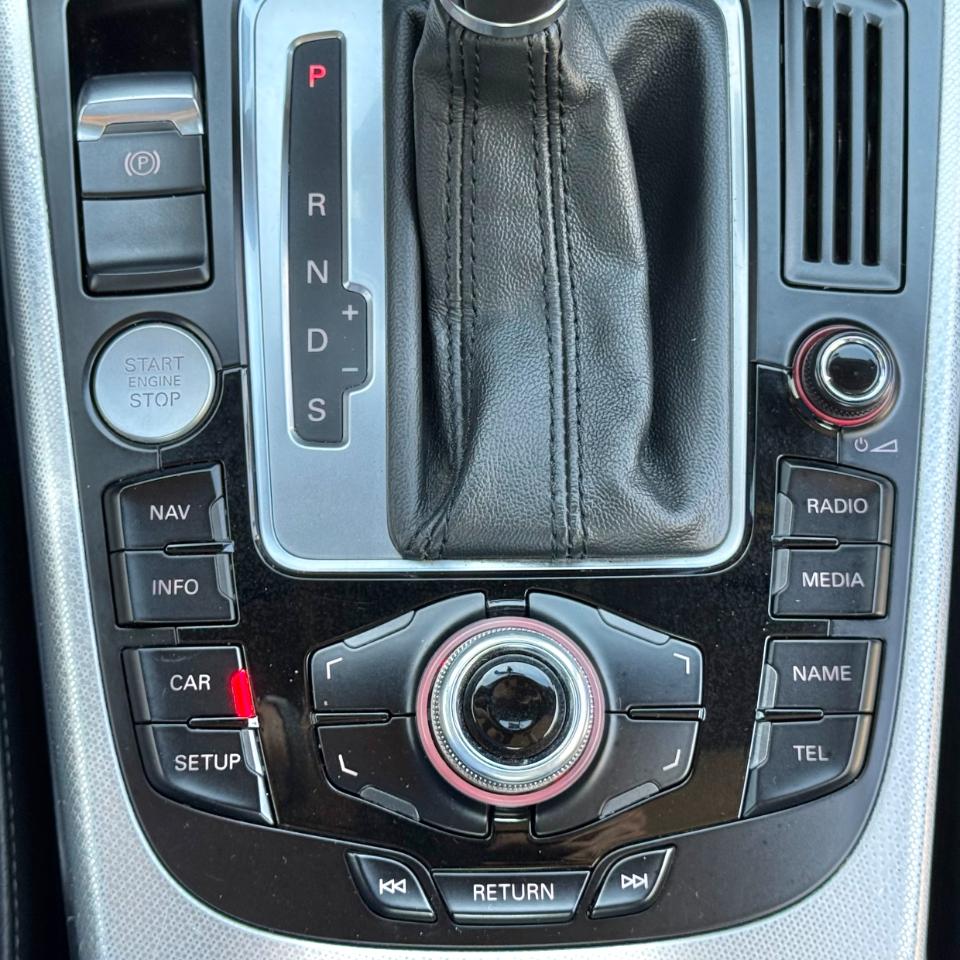 Audi A5 2dr Cabriolet Auto FrontTrak 2.0T Premium Plus 2012