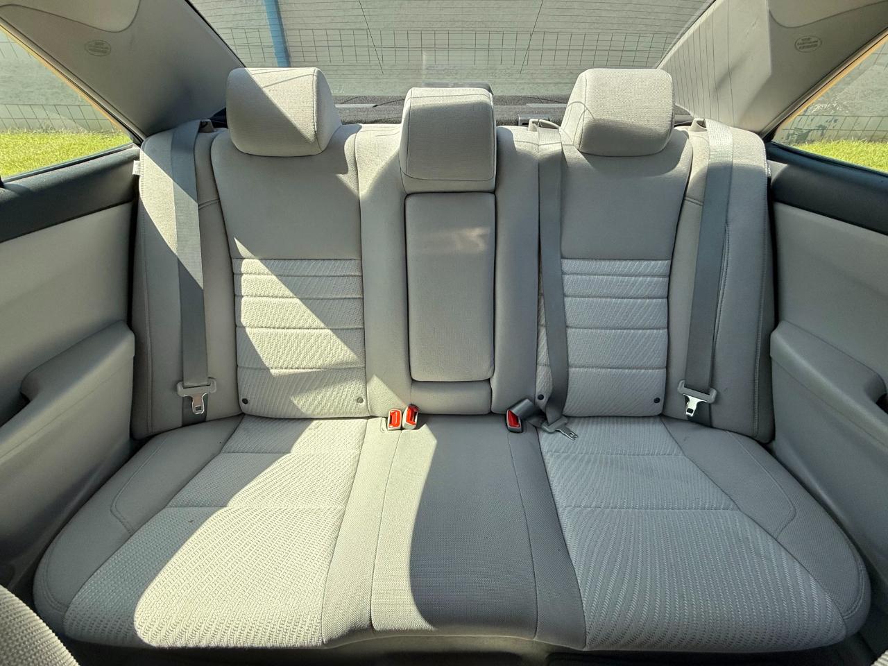 Toyota Camry XLE Auto (Natl) 2017