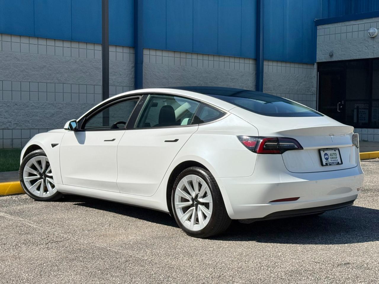 Tesla Model 3 Standard Range Plus RWD 2021
