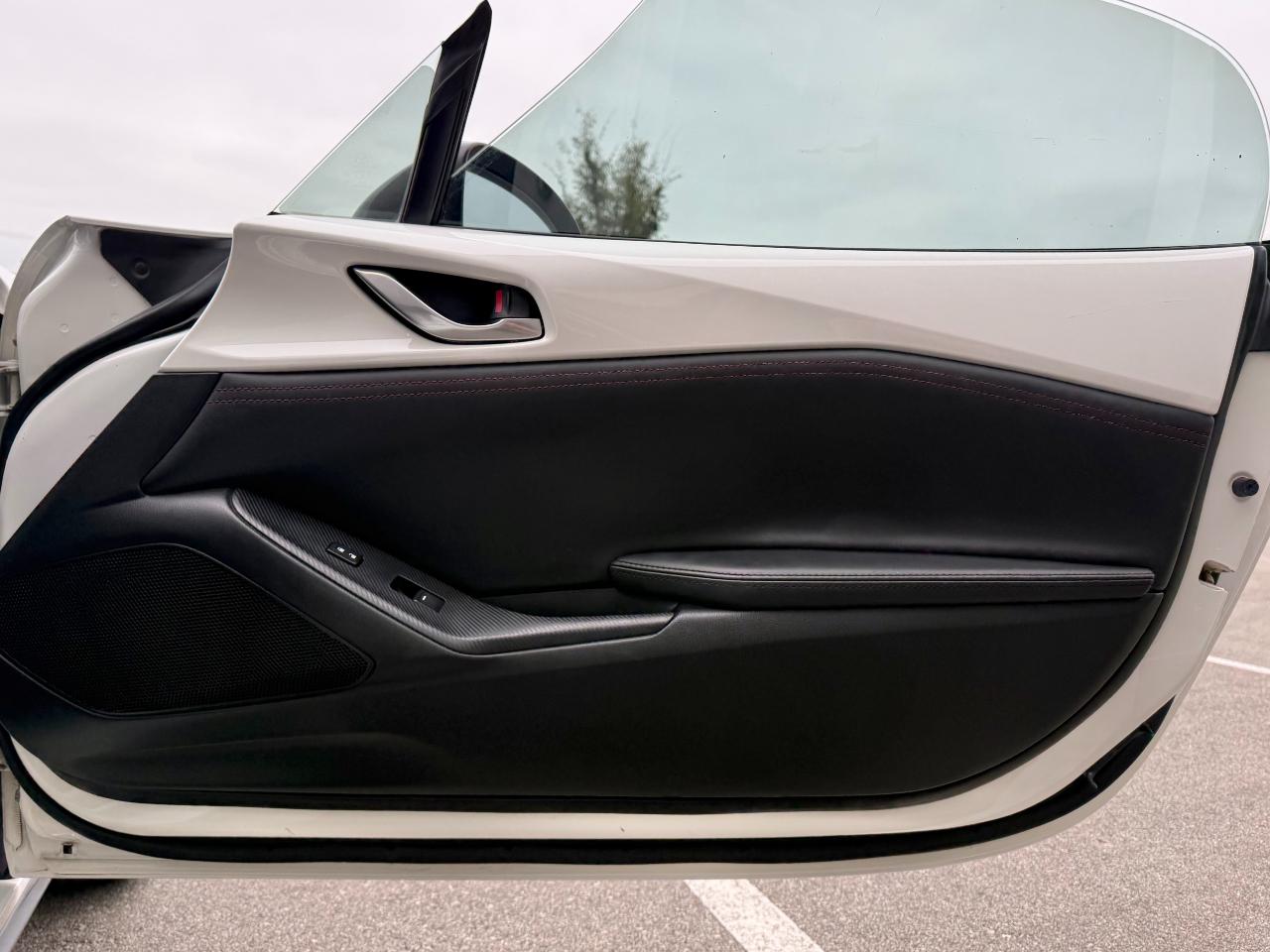 Mazda MX-5 photo 21