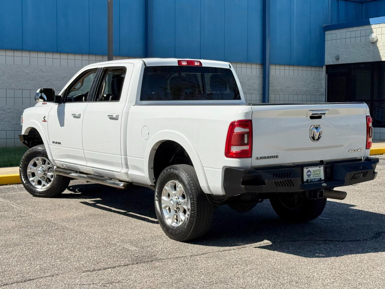 RAM 2500 Laramie 4x4 Crew Cab 6'4" Box 2022