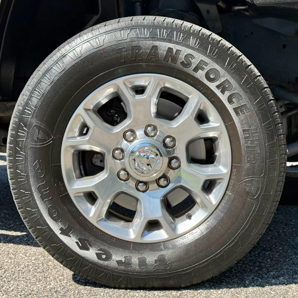 RAM 2500 Laramie 4x4 Crew Cab 6'4" Box 2022