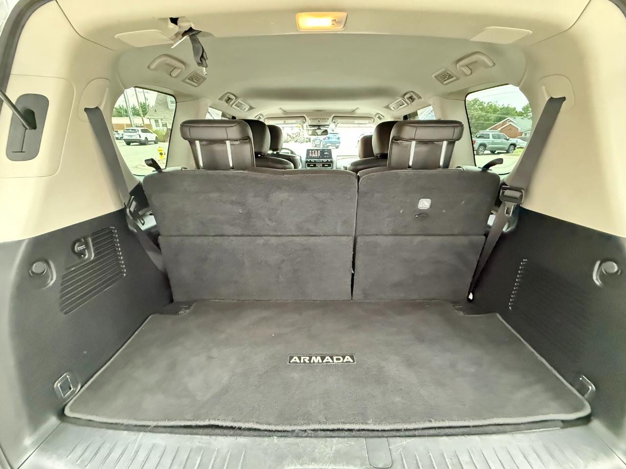 Nissan Armada 4x2 SL 2021
