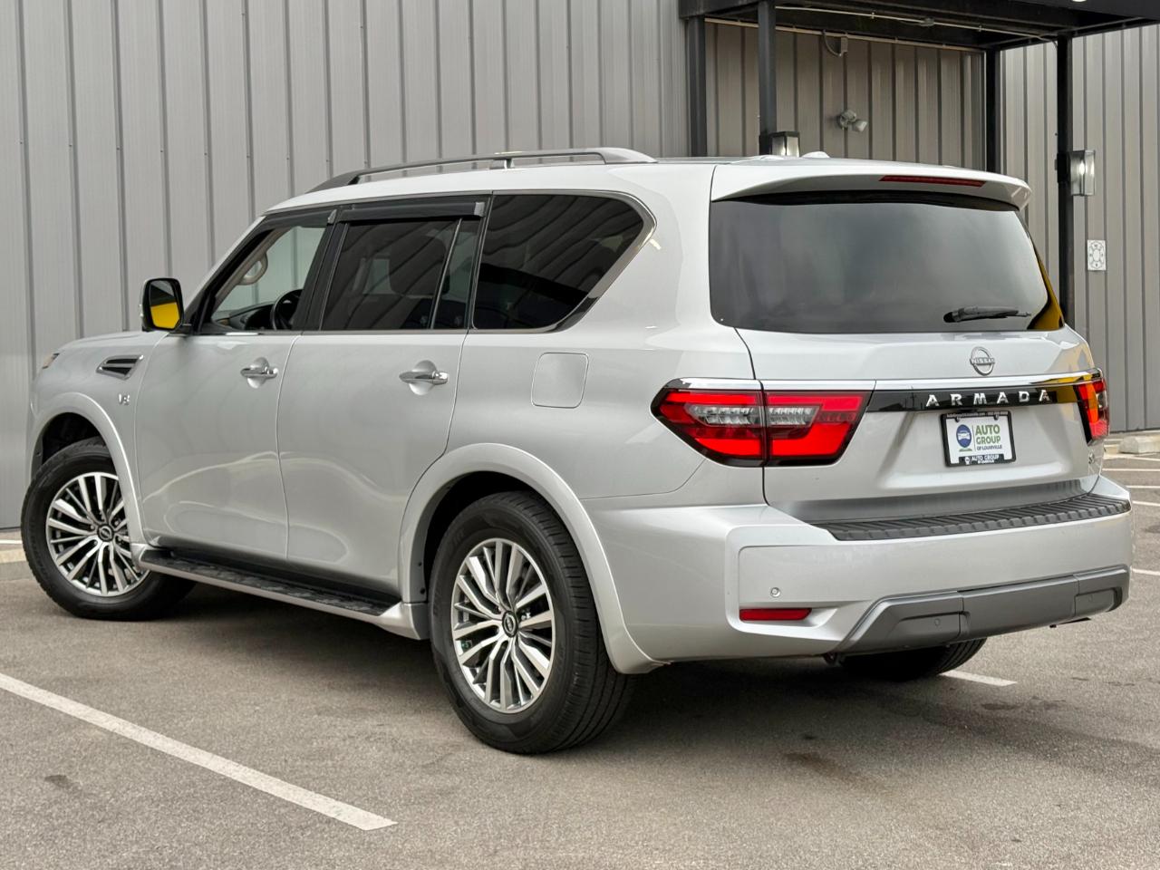 Nissan Armada 4x2 SL 2021