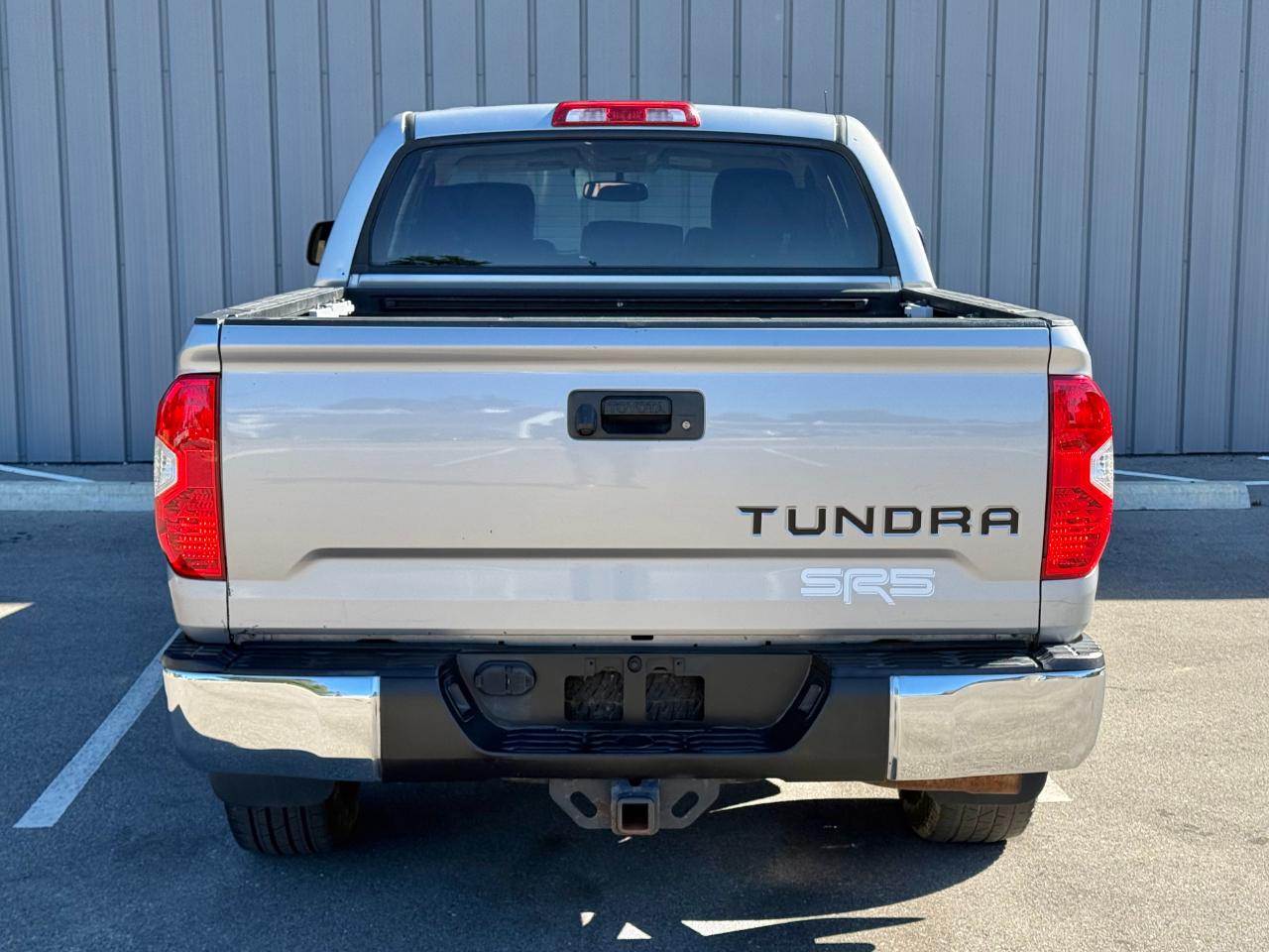 Toyota Tundra 4WD TRD Pro CrewMax 5.5' Bed 5.7L (Natl) 2017