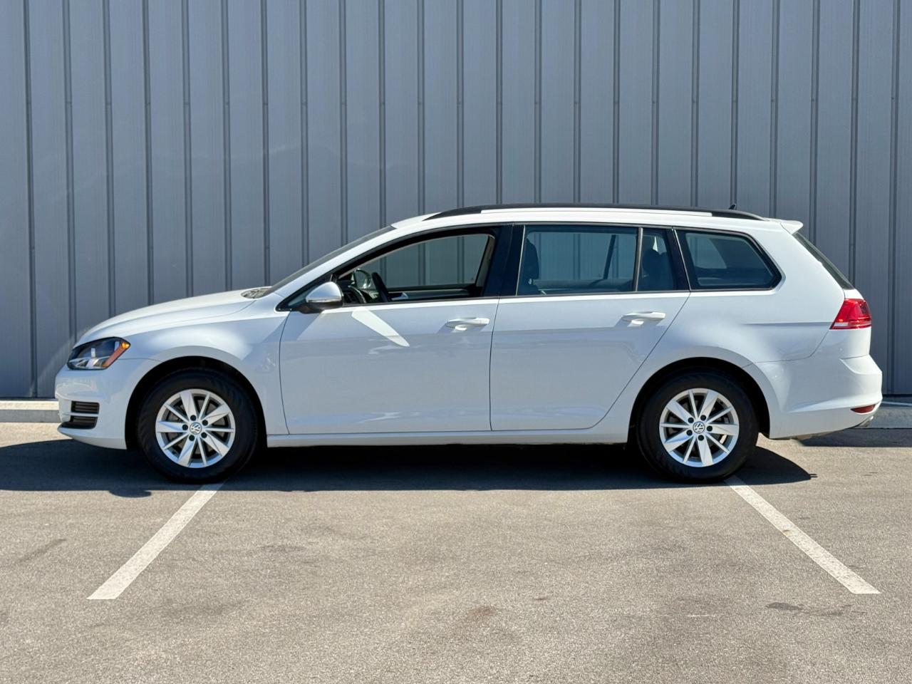 Volkswagen Golf SportWagen 4dr Auto TSI S 2016