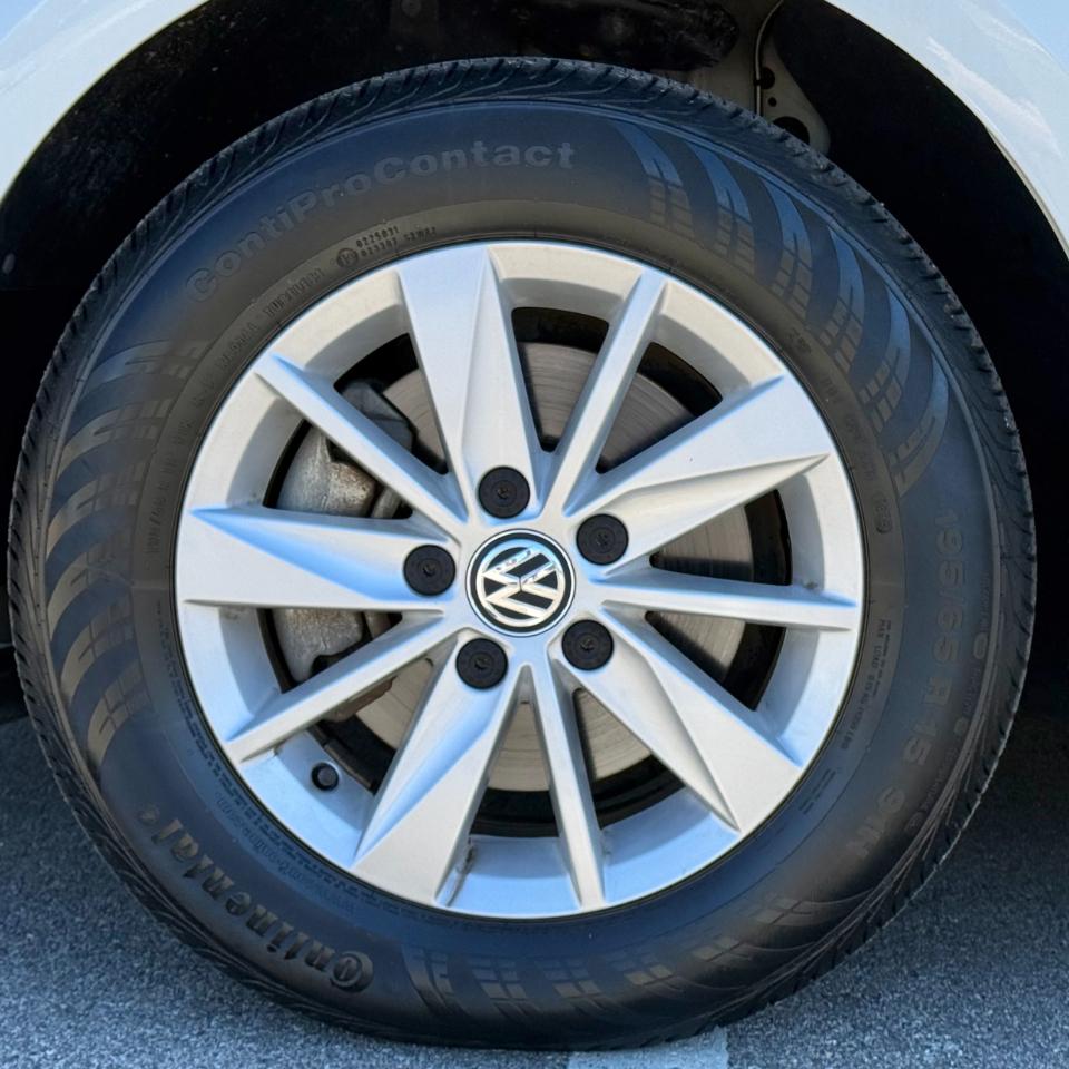 Volkswagen Golf SportWagen 4dr Auto TSI S 2016