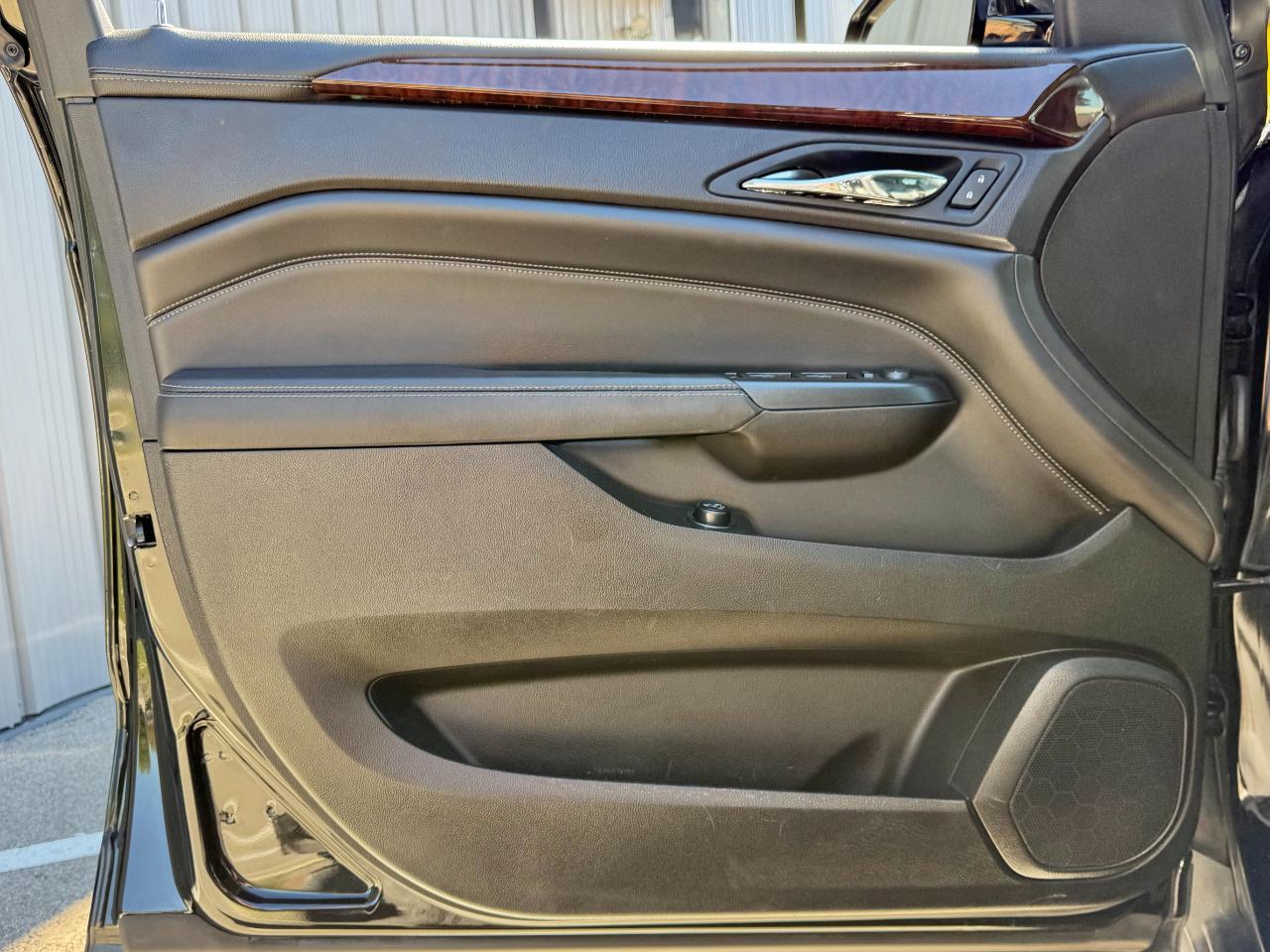 Cadillac SRX FWD 4dr Luxury Collection 2014