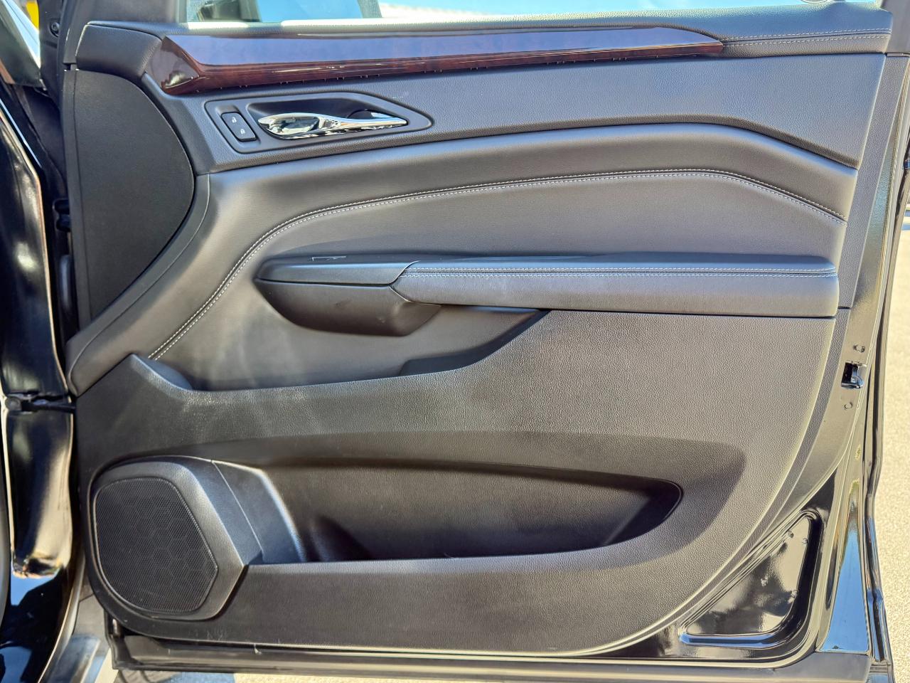 Cadillac SRX FWD 4dr Luxury Collection 2014