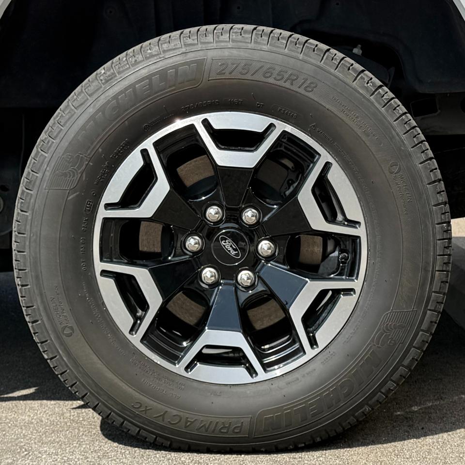 Ford F-150 Lightning Platinum 4WD SuperCrew 5.5' Box 2023