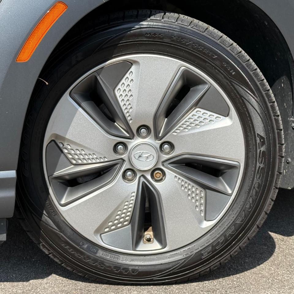 Hyundai Kona Electric Limited FWD 2019