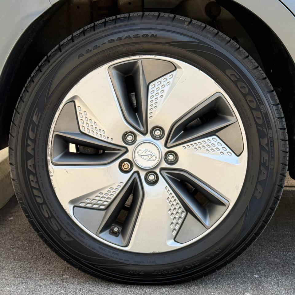 Hyundai Kona Electric Limited FWD 2019