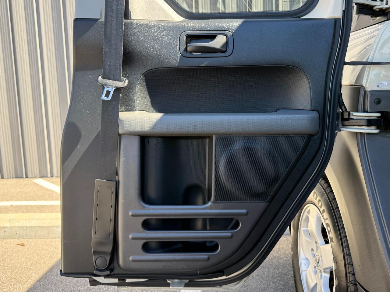 Honda Element 2WD EX MT 2005