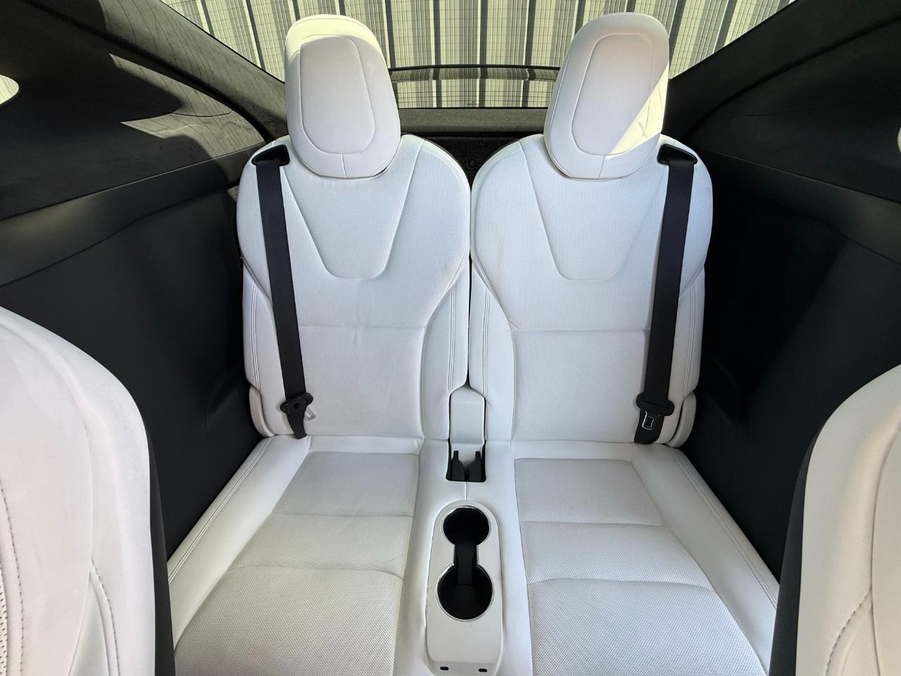 Tesla Model X AWD 2023