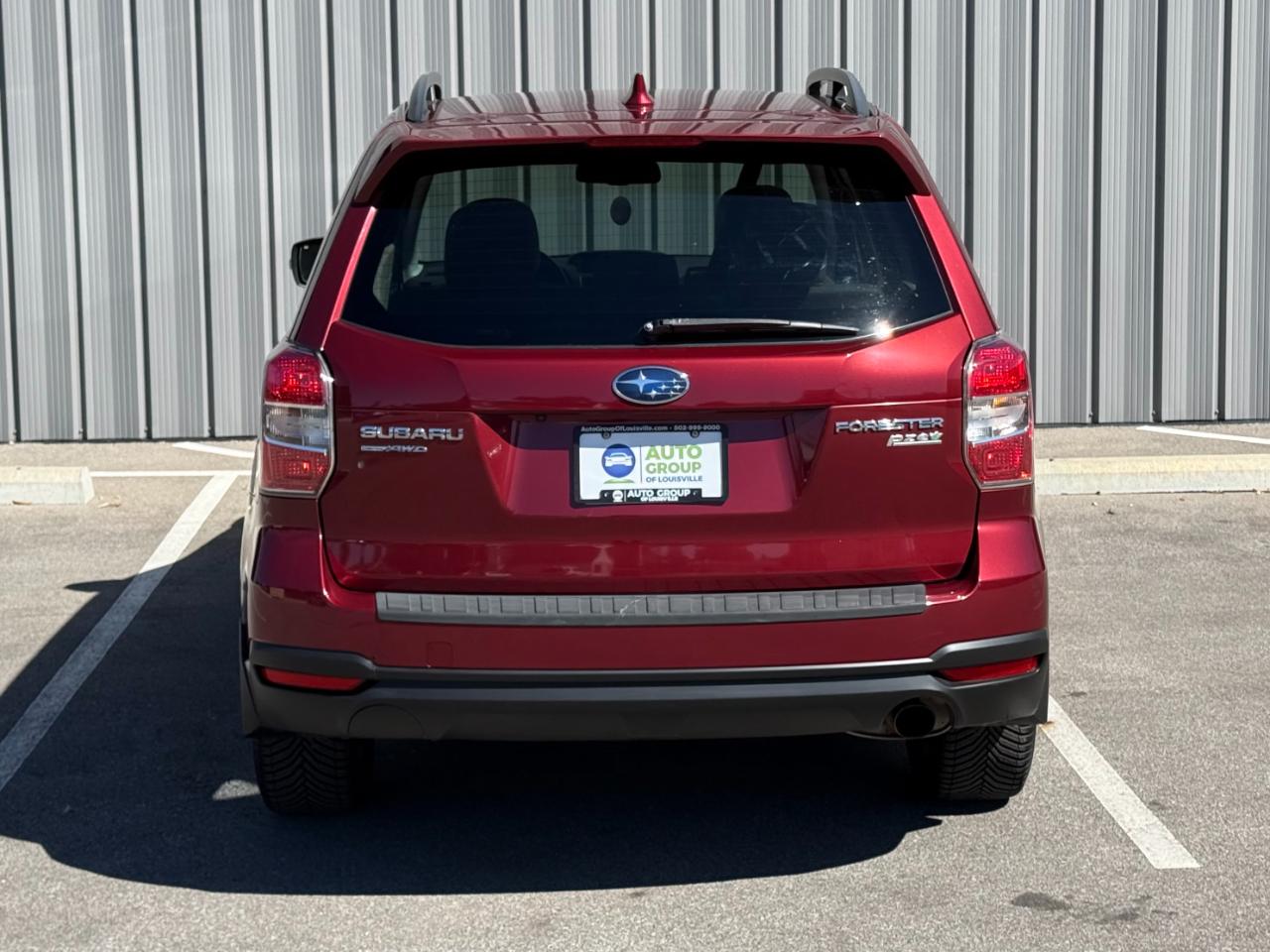 Subaru Forester 4dr CVT 2.5i Touring PZEV 2016