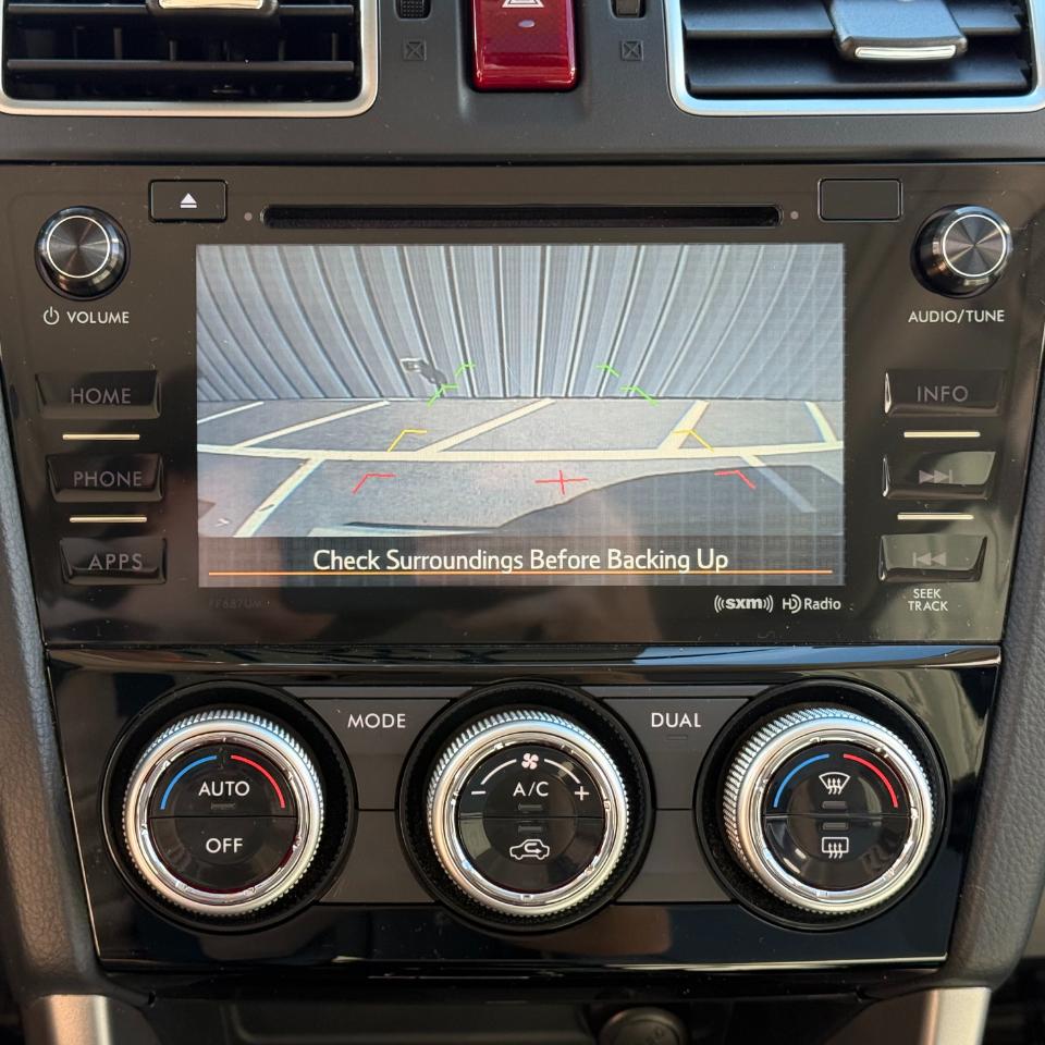 Subaru Forester 4dr CVT 2.5i Touring PZEV 2016