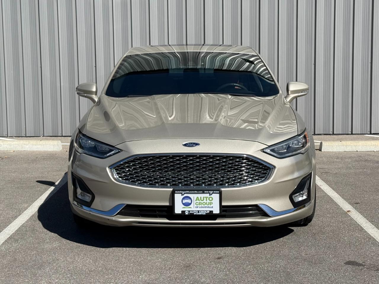Ford Fusion Hybrid Titanium FWD 2019