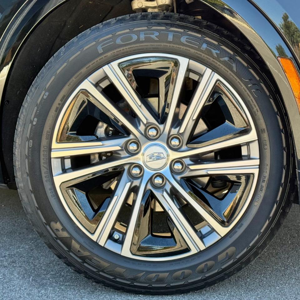 Cadillac Lyriq 4dr Luxury w/1SC 2024