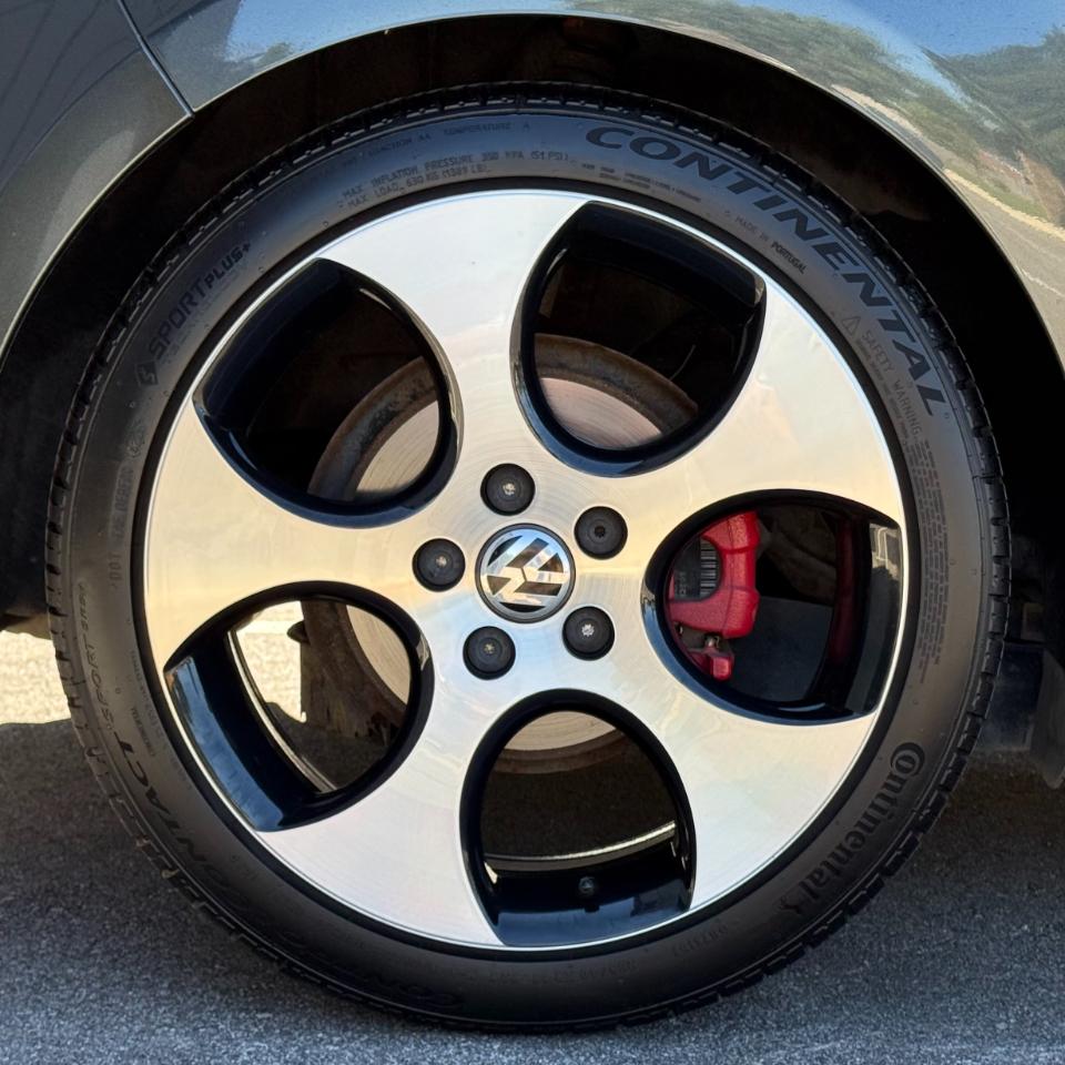 Volkswagen GTI 2dr HB DSG 2011