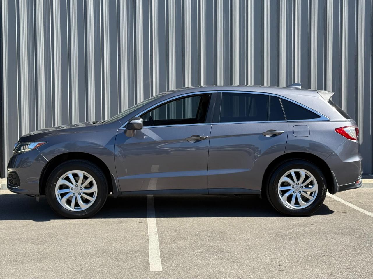 Acura RDX FWD w/Technology/AcuraWatch Plus Pkg 2017
