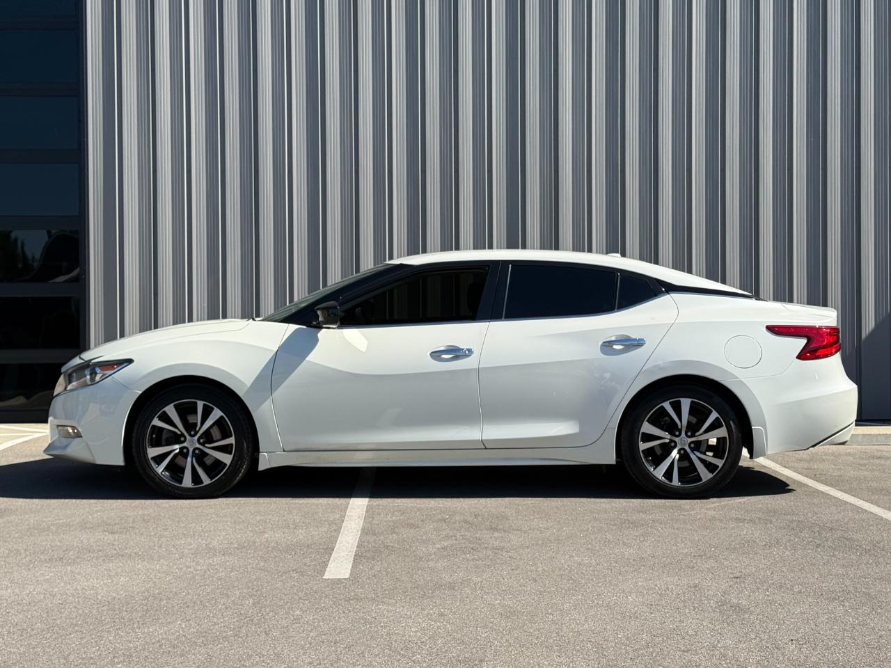 Nissan Maxima S 3.5L 2018