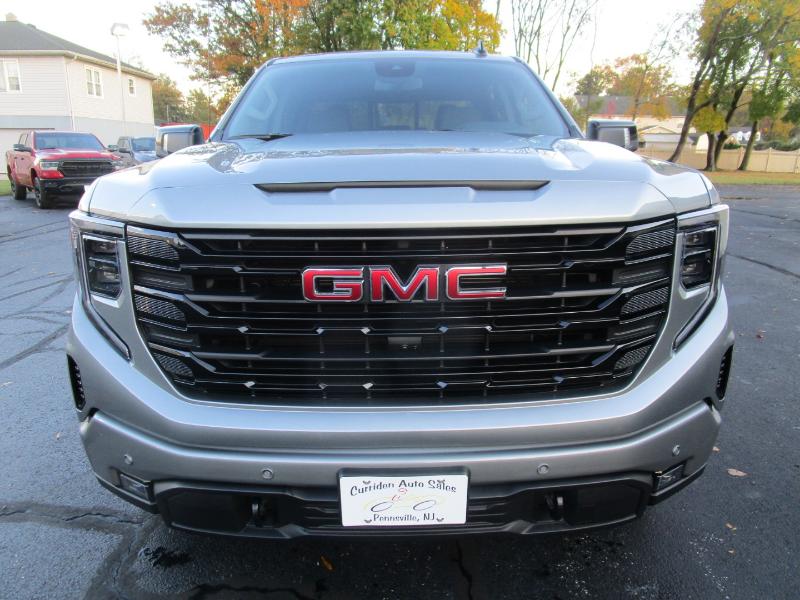 GMC Sierra 1500 Elevation Crew Cab 4WD 2025 GMC Sierra 1500 Elevation Crew Cab 4WD 2025