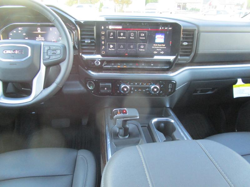 GMC Sierra 1500 Elevation Crew Cab 4WD 2025 GMC Sierra 1500 Elevation Crew Cab 4WD 2025