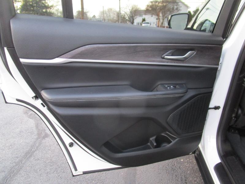 Jeep Grand Cherokee L  2023