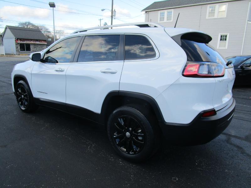 Jeep Cherokee Latitude Plus FWD 2020