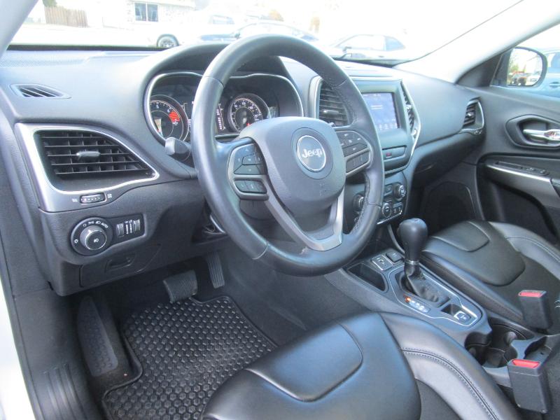 Jeep Cherokee Latitude Plus FWD 2020