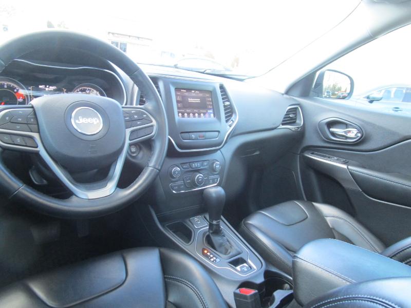 Jeep Cherokee Latitude Plus FWD 2020