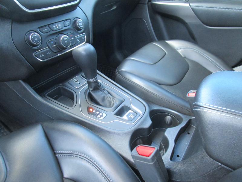 Jeep Cherokee Latitude Plus FWD 2020